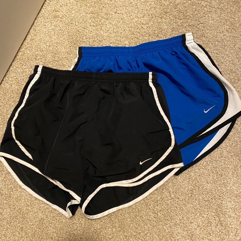 Women’s Nike Tempo Shorts (2 pair)